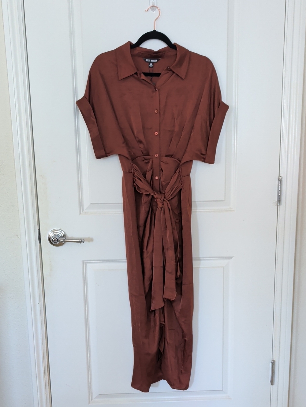Steve Madden Tie-Waist Dress in Cinnamon Brown
